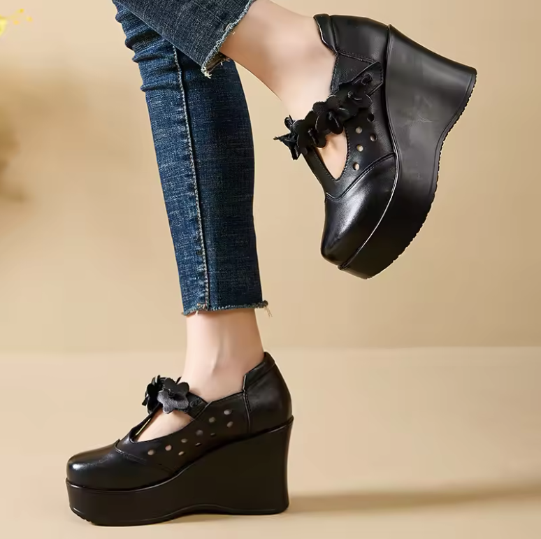 USS Shoes Ailing Women's Leather Flower Wedges - Luxuryurbanwear