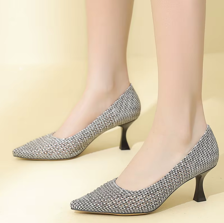USS Shoes America Women's Imitation Crystals Pointed Toe Pumps - Luxuryurbanwear