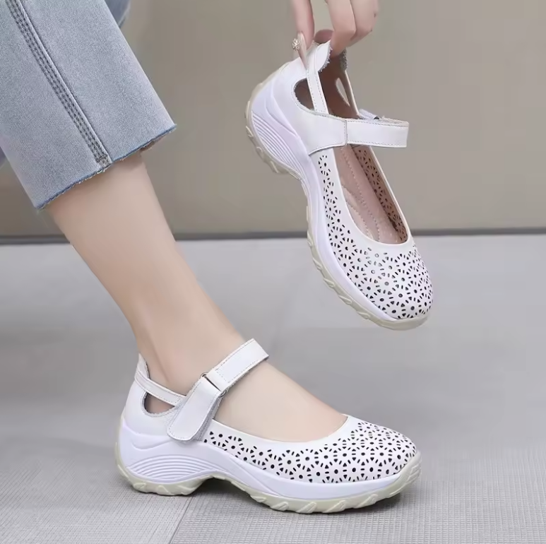 USS Shoes Anais Women's Hollow Leather Comfortable Sandals