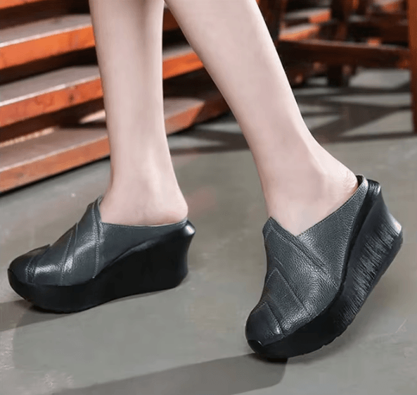 USS Shoes Aracelis Women's Wedges Platform Leather