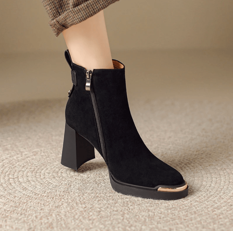 USS Shoes Chiara Women's Suede Leather Zip Ankle Boots