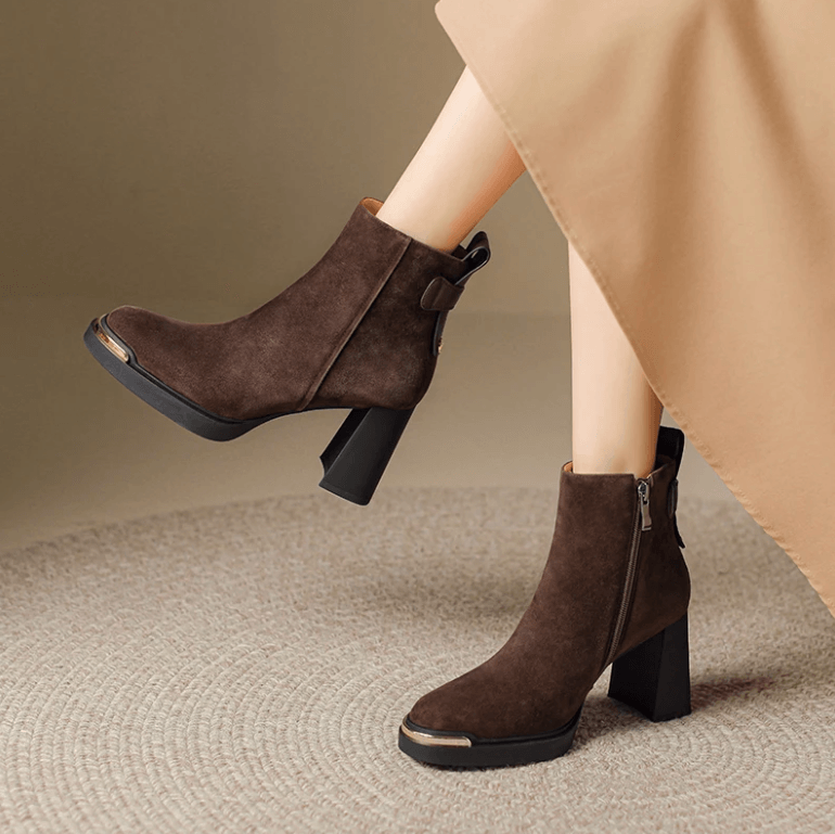 USS Shoes Chiara Women's Suede Leather Zip Ankle Boots