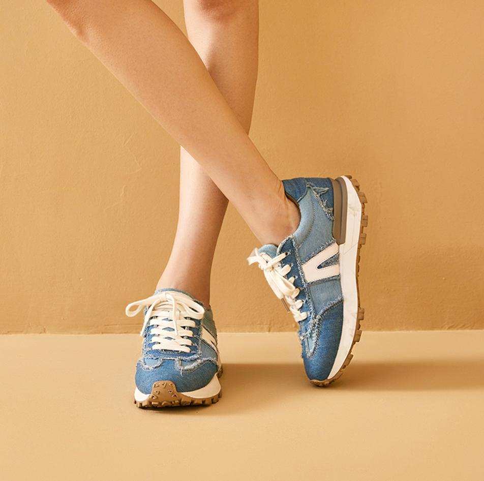 LUW Shoes Clara Women's Lace Up Leather Sneaker