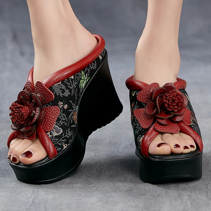 USS Shoes Clarita Women's Embroidered Flowers Wedges - Luxuryurbanwear