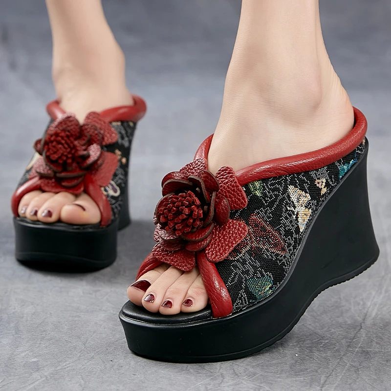 USS Shoes Clarita Women's Embroidered Flowers Wedges - Luxuryurbanwear