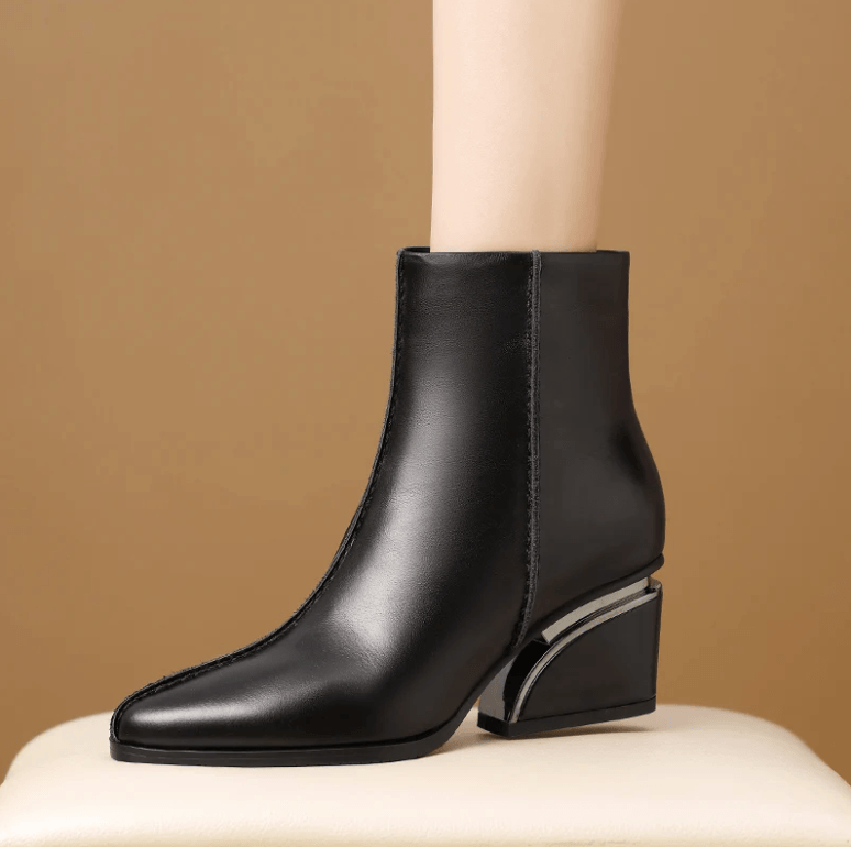 USS Shoes Clariza Women's Short Elegant Leather Boots