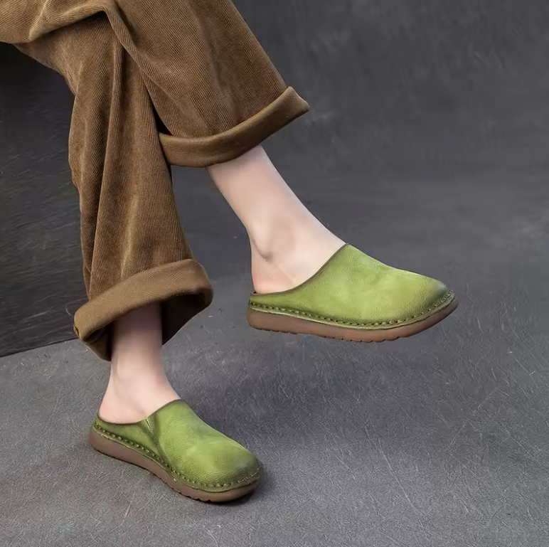 USS Shoes Dana Women's Soft Sole Leather Flat Slippers