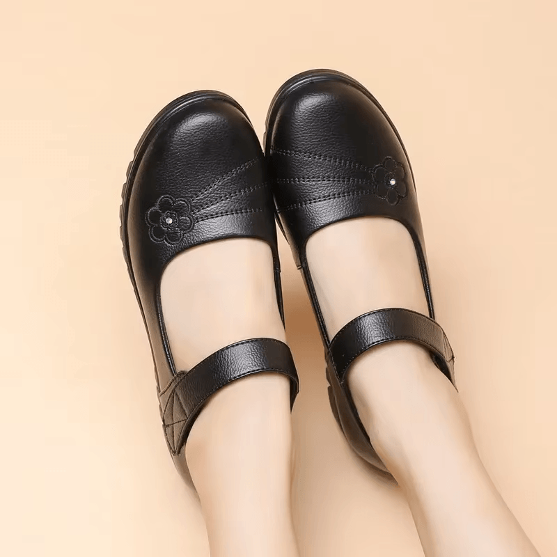 USS Shoes Diana Women's Loafer Shoes