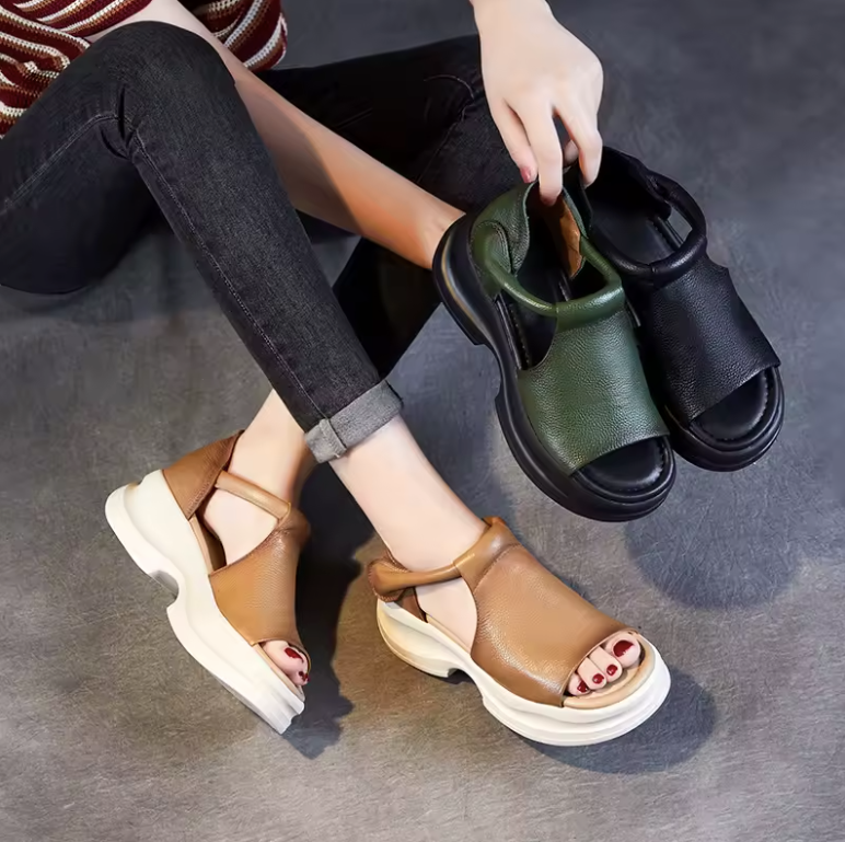 USS Shoes Eloisa Women's Hook & Loop Leather Sandals