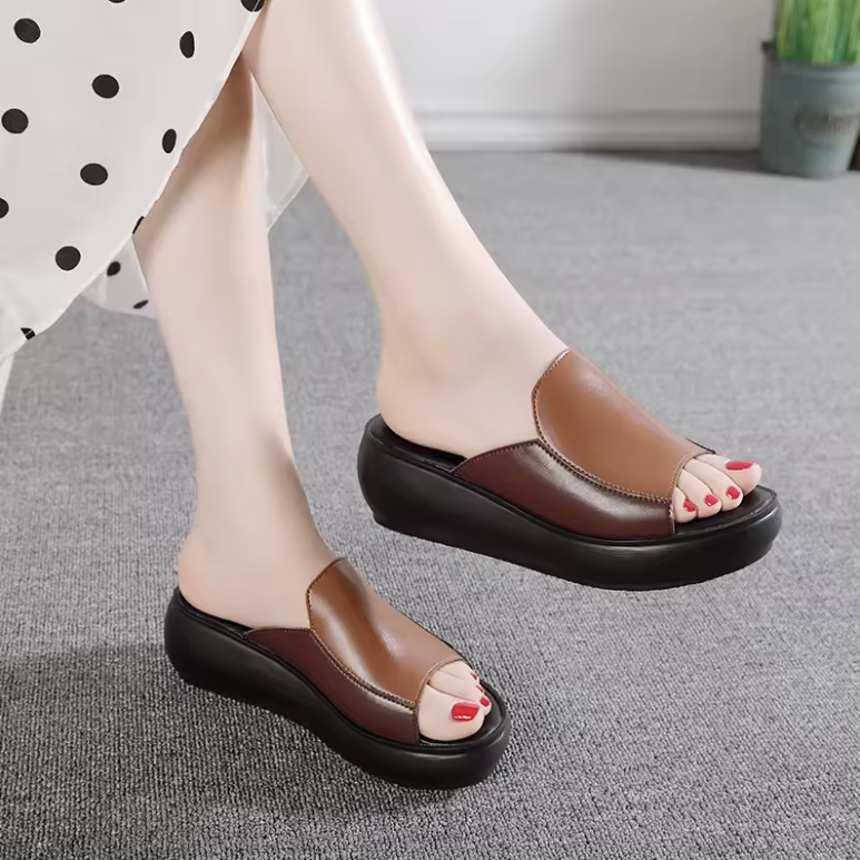 USS Shoes Eloisa Women's Platform Soft Slides