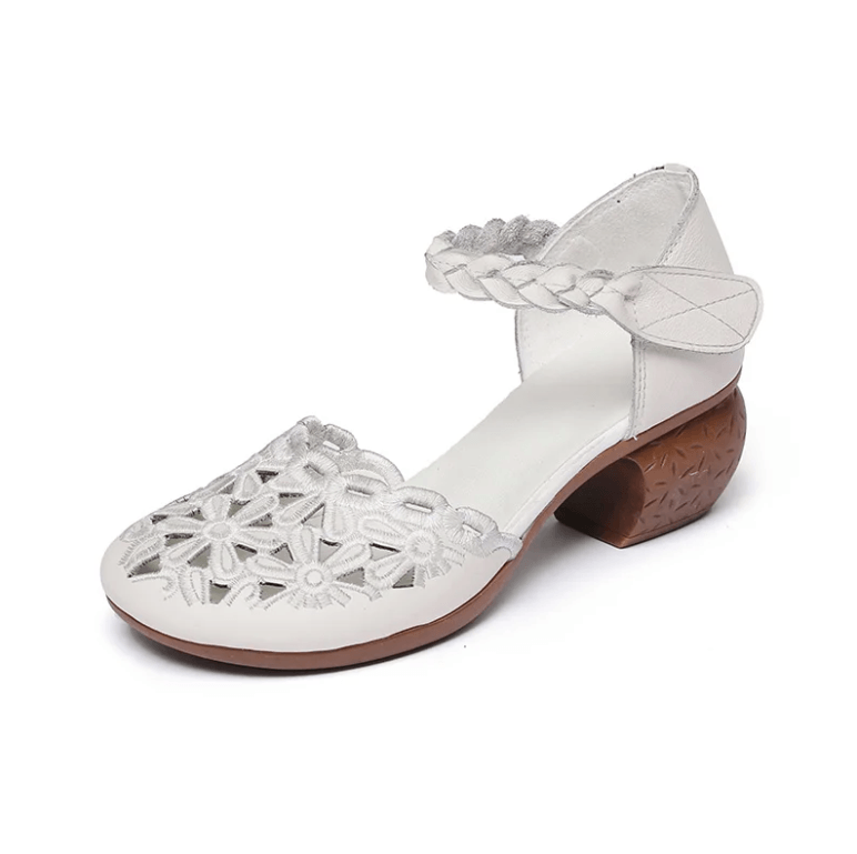 USS Shoes Elvira Women's Embroidery Leather Hook & Loop Sandals