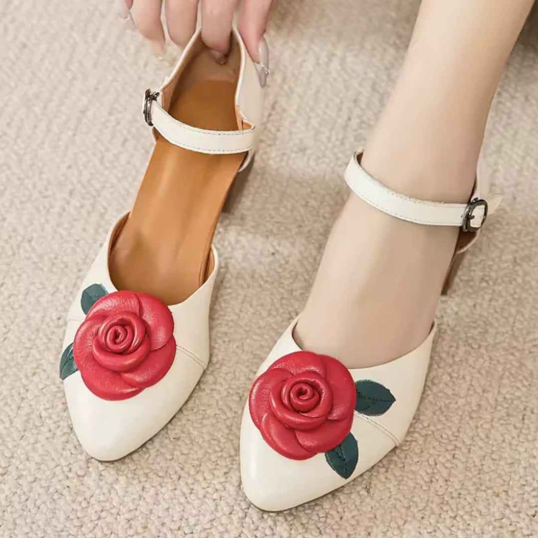 USS Shoes Ixys Women's Floral Ethnic Leather Sandals