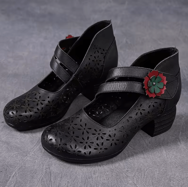 USS Shoes Hilda Women's Flower Leather Strap Hollow Sandals