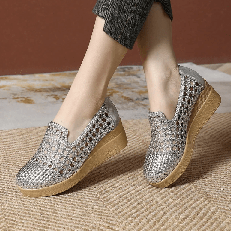 USS Shoes Kalena Women's Hollow Woven Thick Soled Wedges Sandals