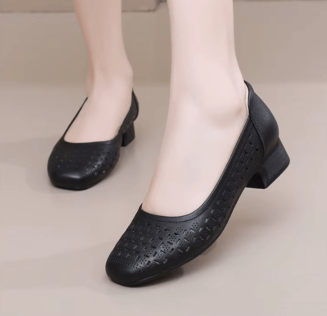 USS Shoes Karla Women's Leather Hollow Loafers