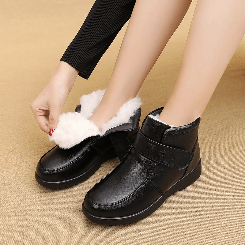 USS Shoes Key Women's Booties