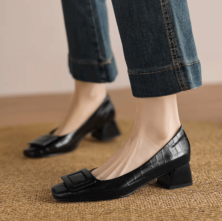 USS Shoes Lina Women's Square Toe Buckle Leather Pumps