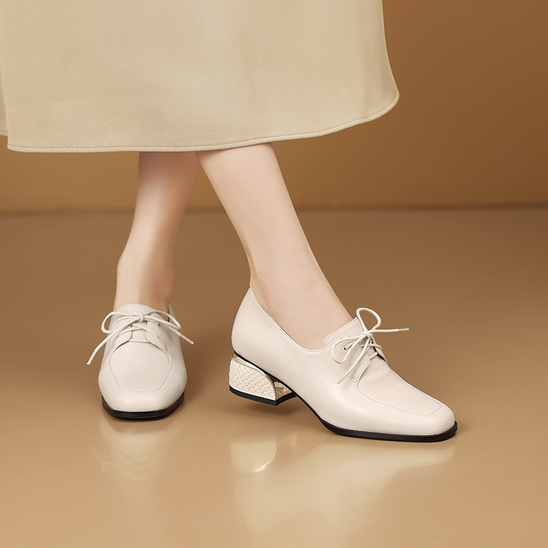 USS Shoes Luigi Women's Leather Cross-Tied Pumps - Luxuryurbanwear