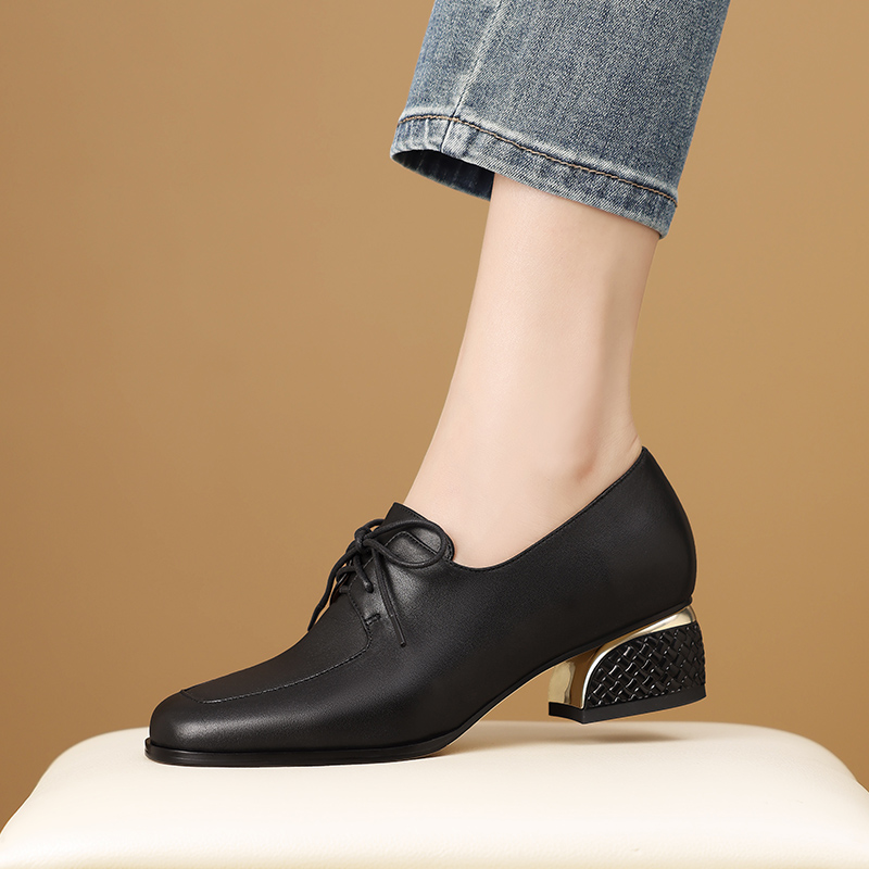 USS Shoes Luigi Women's Leather Cross-Tied Pumps - Luxuryurbanwear
