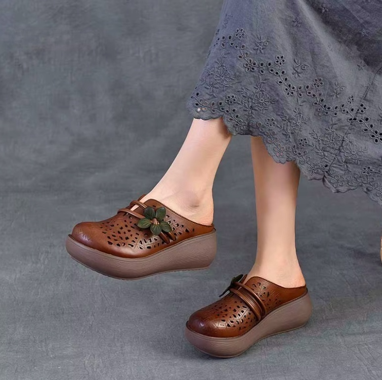 USS Shoes Margarita Women's Hollow Leather Wedges Slippers
