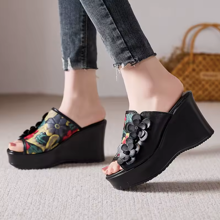 USS Shoes Martina Women's Floral Handmade Platform Wedges