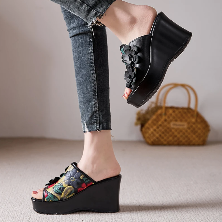 USS Shoes Martina Women's Floral Handmade Platform Wedges