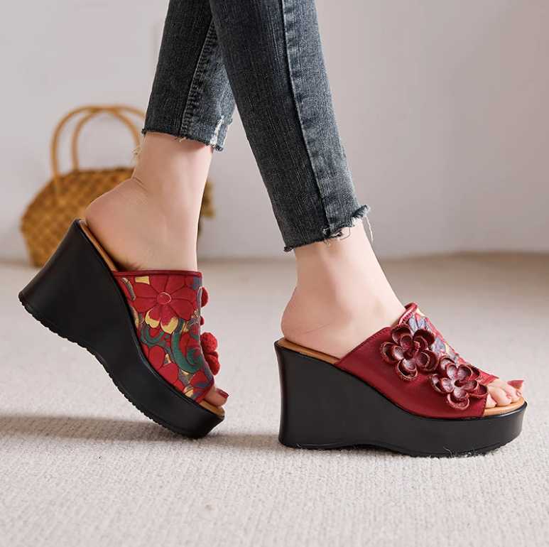 USS Shoes Martina Women's Floral Handmade Platform Wedges