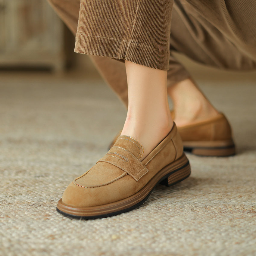 USS Shoes Martinez Women's Suede Loafers - Luxuryurbanwear