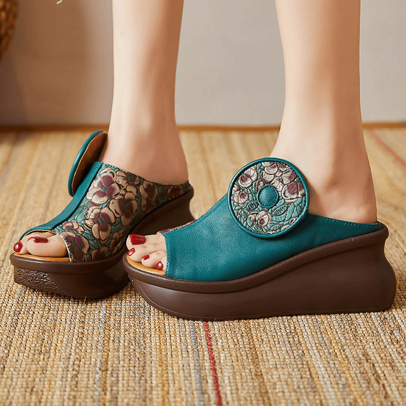USS Shoes Michelle Women's Platform Wedges Clogs