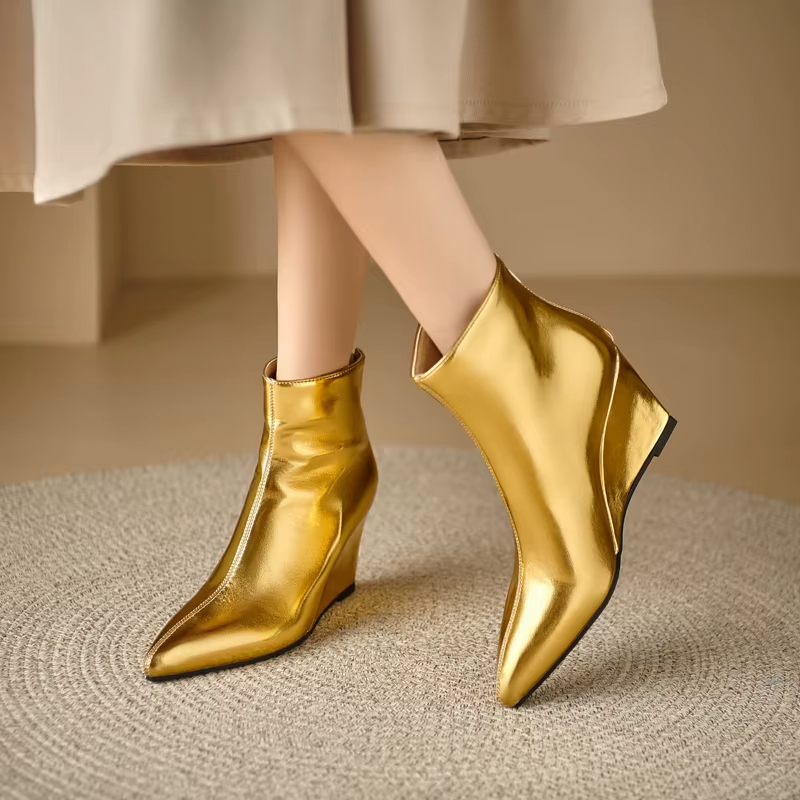 USS Shoes Mila Women's Wedges Boots