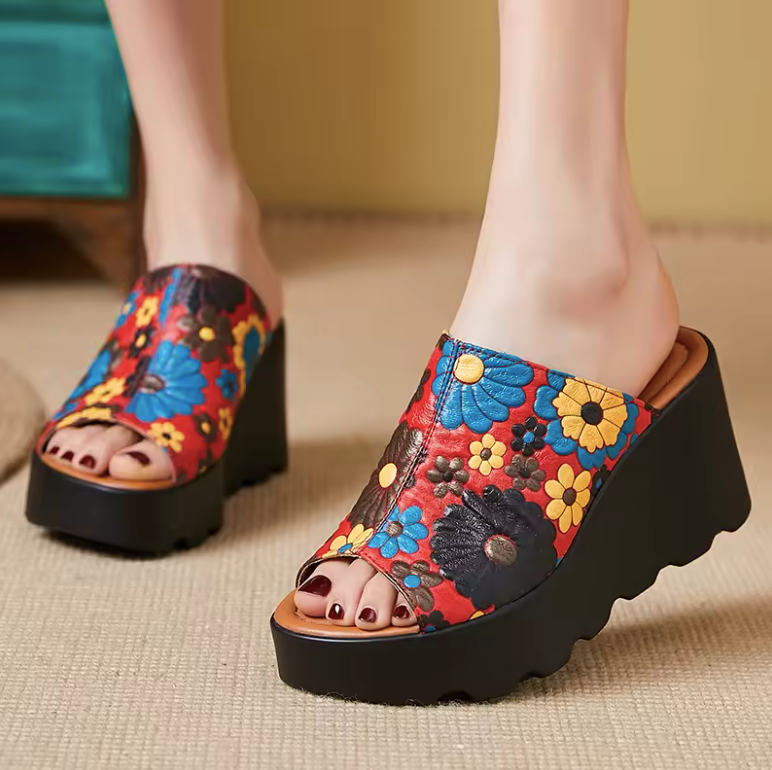 USS Shoes Olga Women's Leather Flowers Platform Sandals