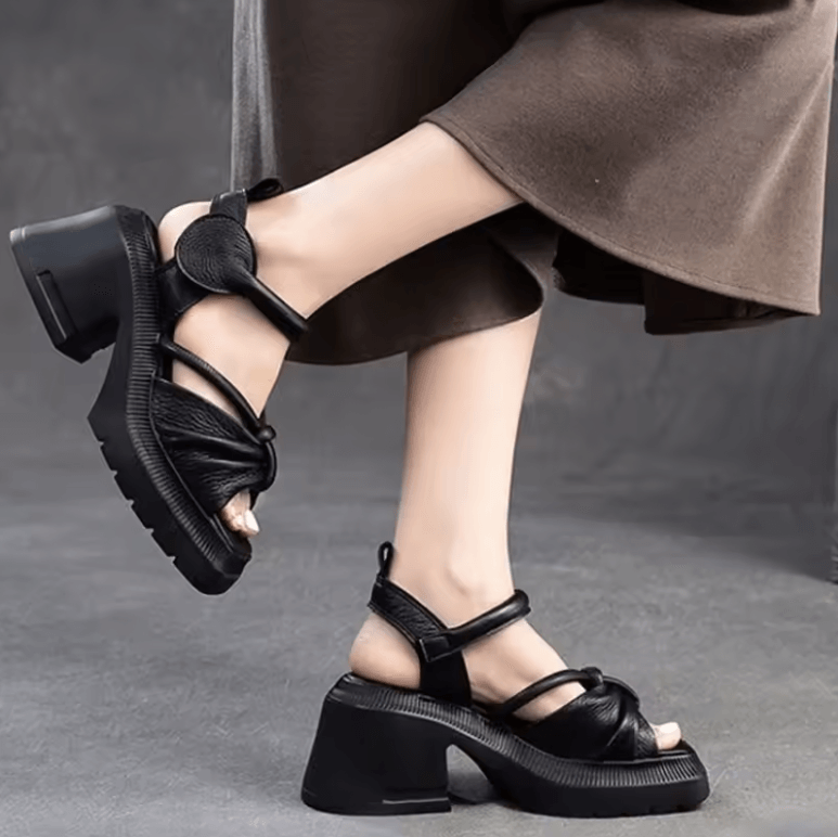 USS Shoes Olivia Women's Thick Sole Leather Retro Sandals