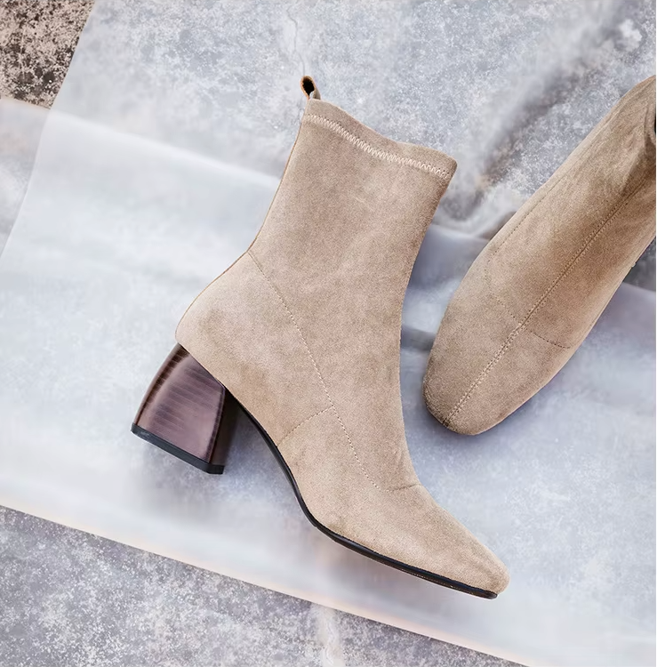 USS Shoes Raibel Women's Velvet Stretch Boots