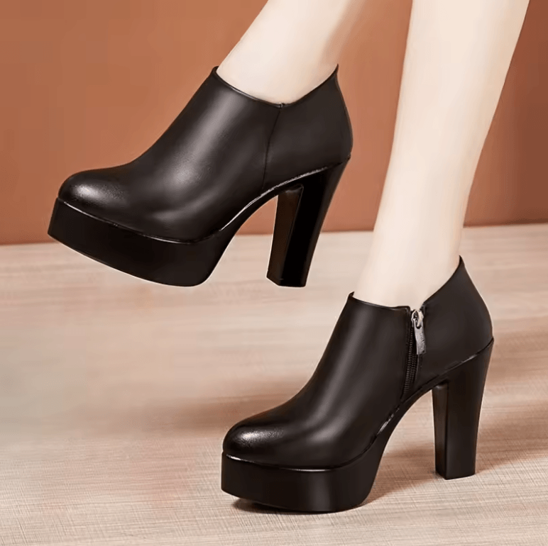 USS Shoes Renata Women's Pumps Sale Drop Black (Size 8.5)
