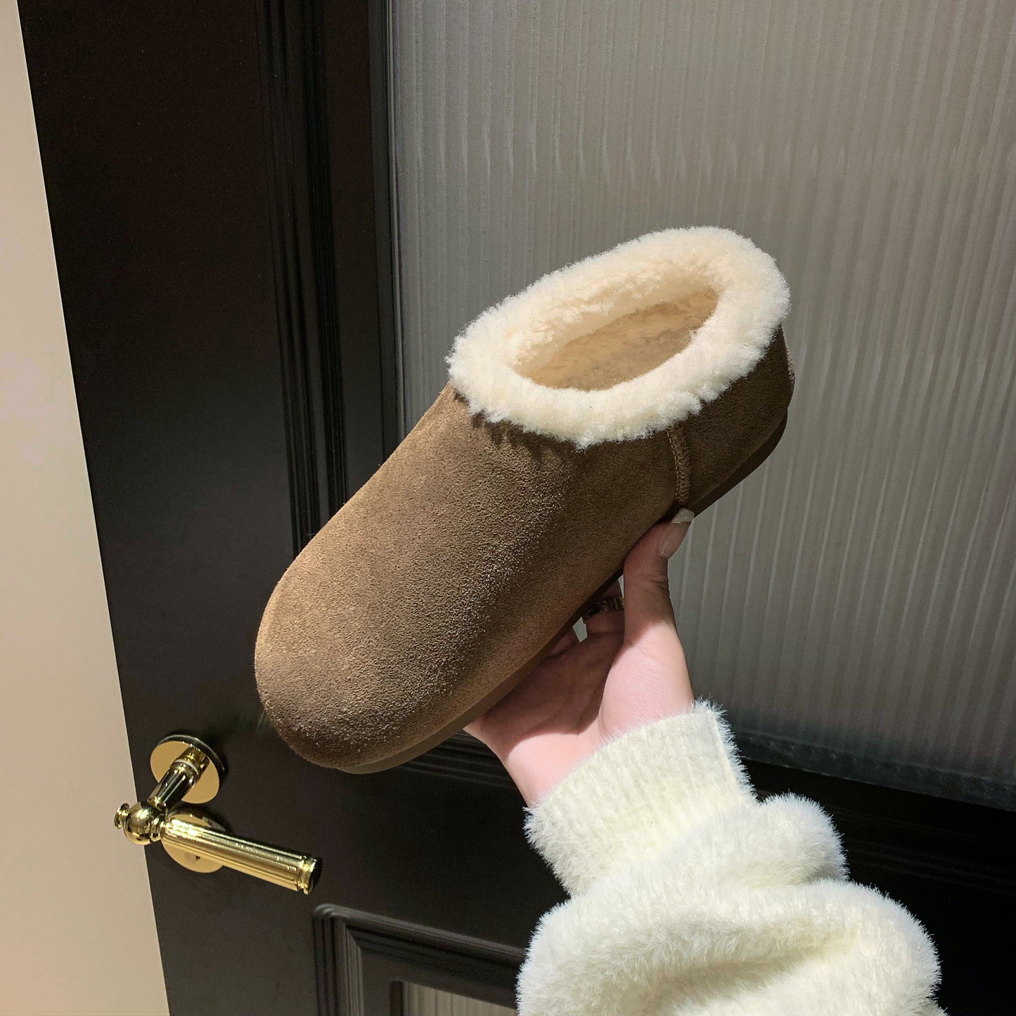 USS Shoes Romina Women's Plush Winter Snow Flat Slipper - Luxuryurbanwear