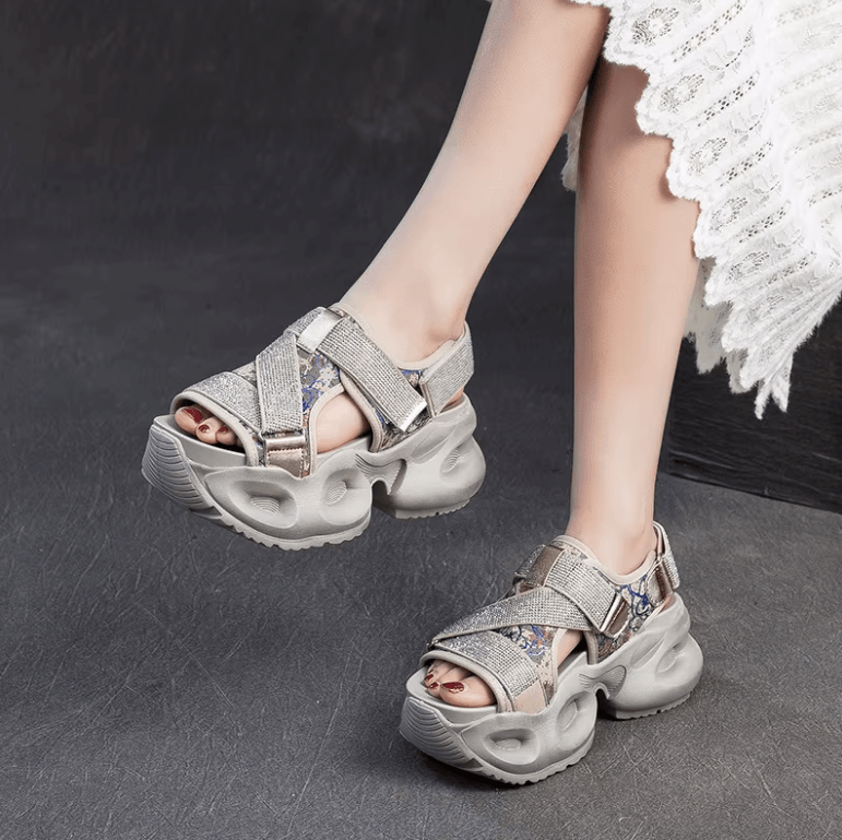 USS Shoes Samanta Women's Peep Toe Platform Sandals