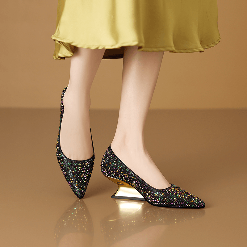 USS Shoes Sena Women's Luxury Rhinestone Pumps