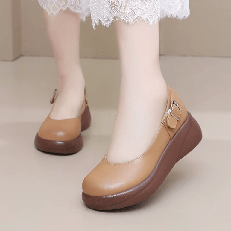 USS Shoes Silvana Women's Soft Round Toe Leather Platform Shoes