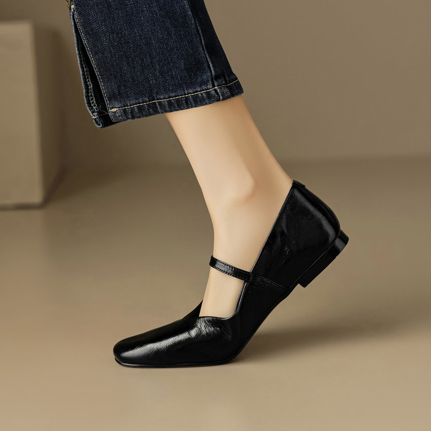 USS Shoes Simona Women's Round Toe Patent Leather Flats - Luxuryurbanwear