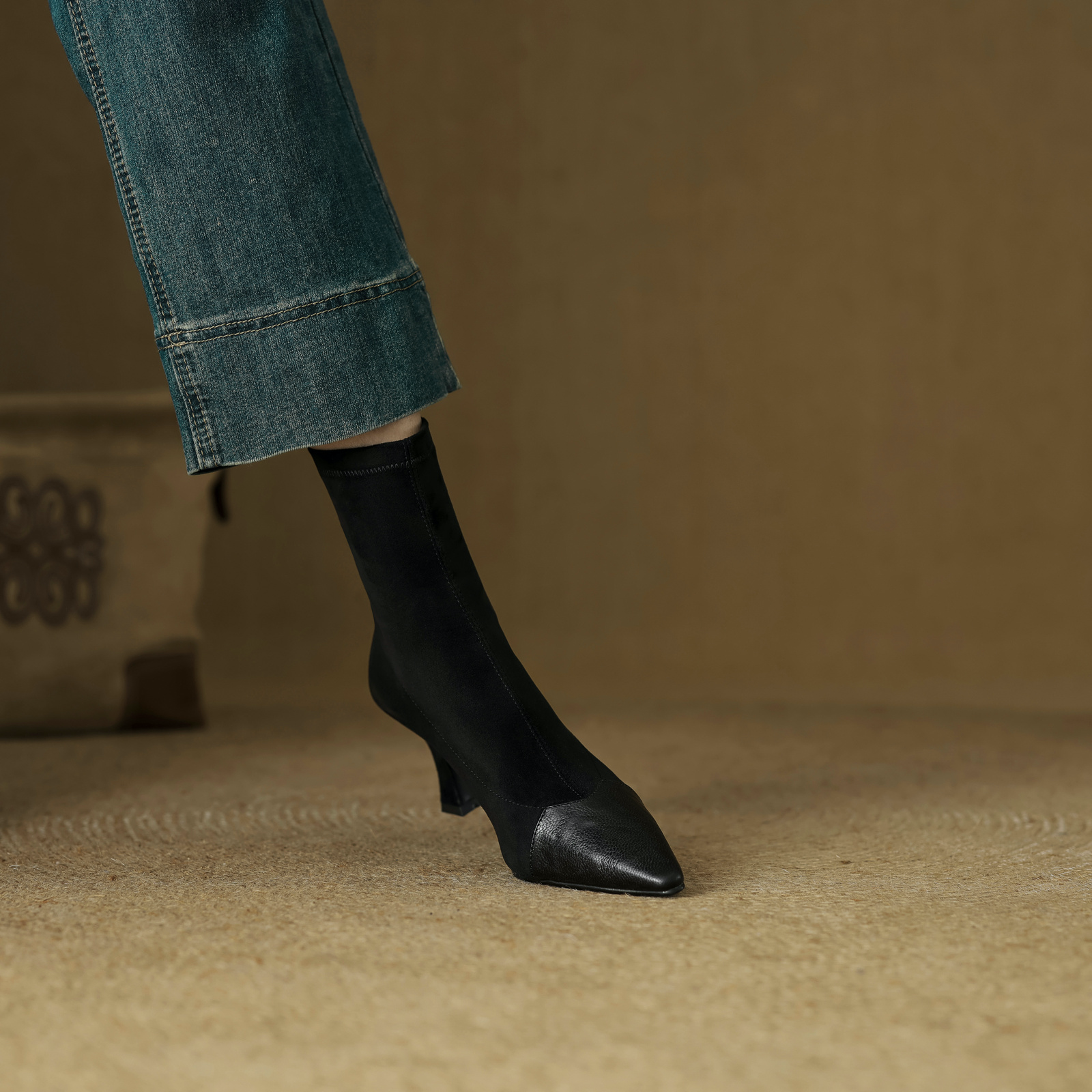 USS Shoes Suyin  Women's Pointed Toe Stretch Ankle Boots - Luxuryurbanwear