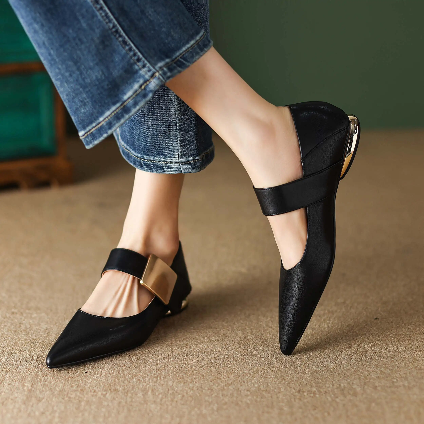 USS Shoes Naybi Women's Pointed Toe Dress Flats - Luxuryurbanwear