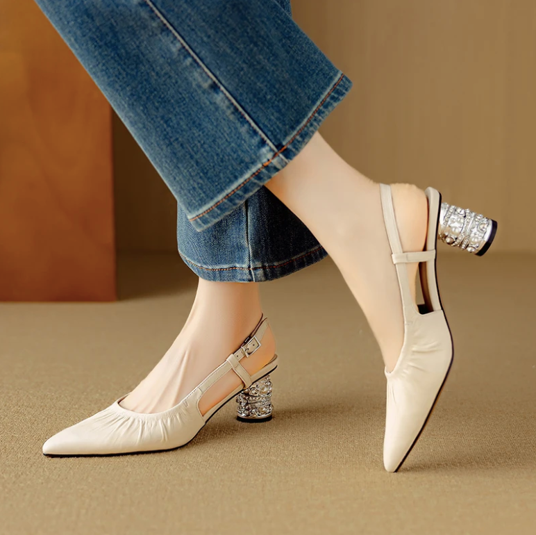 USS Shoes Xenia Women's Handmade Leather Pointed Toe Sandals