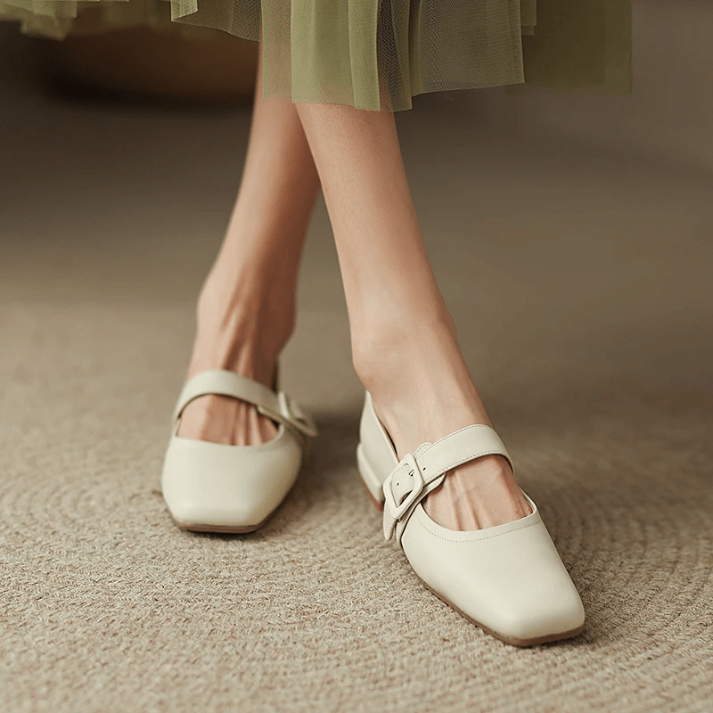 USS Shoes Zoe Women's Flat